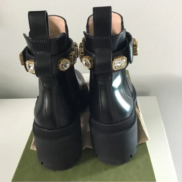 Gucci Leather Boots with Crystal  And GG Logo Ankle Belt - Picture 14 of 16